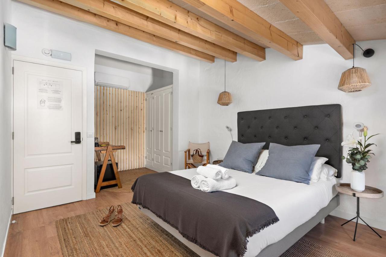 Hotel Boutique Ses 5 Claus Ciutadella  Exteriör bild