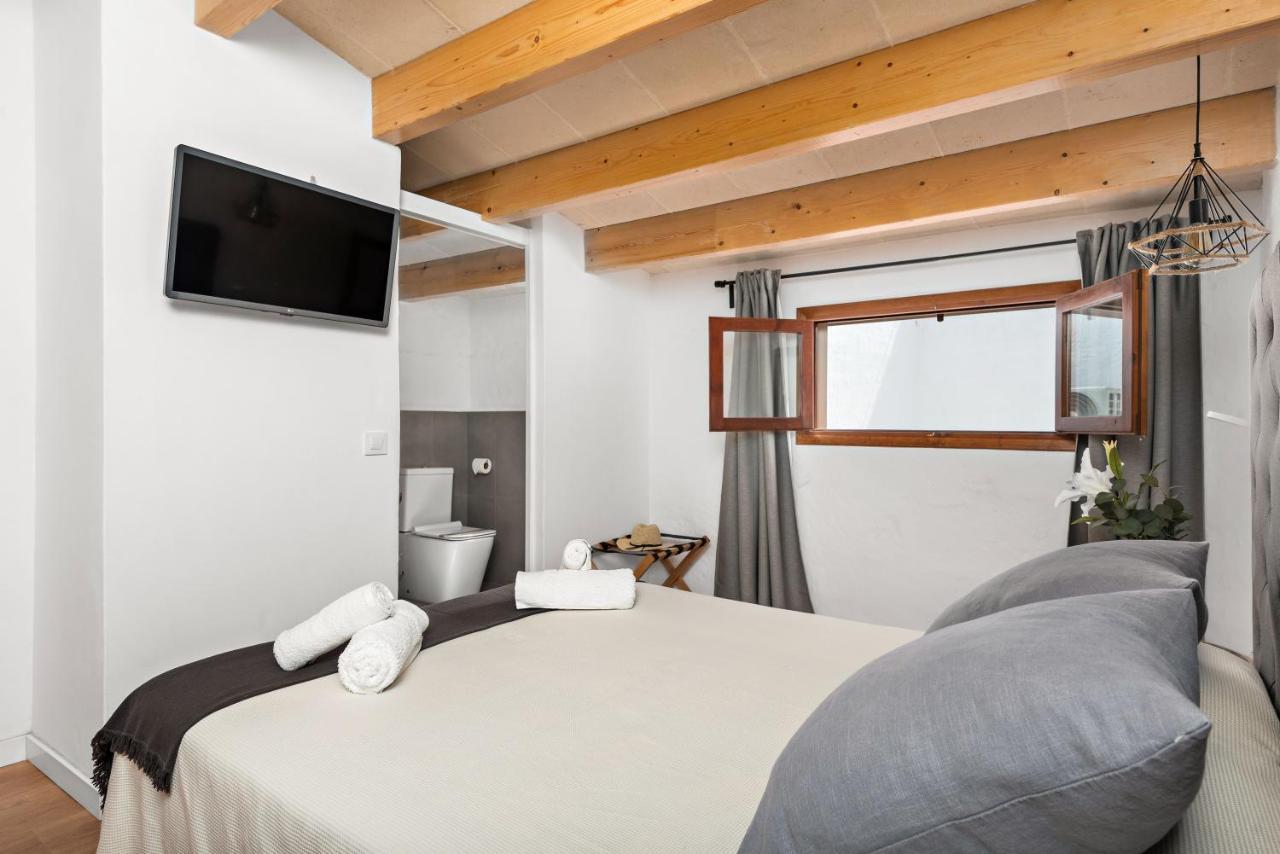 Hotel Boutique Ses 5 Claus Ciutadella  Exteriör bild
