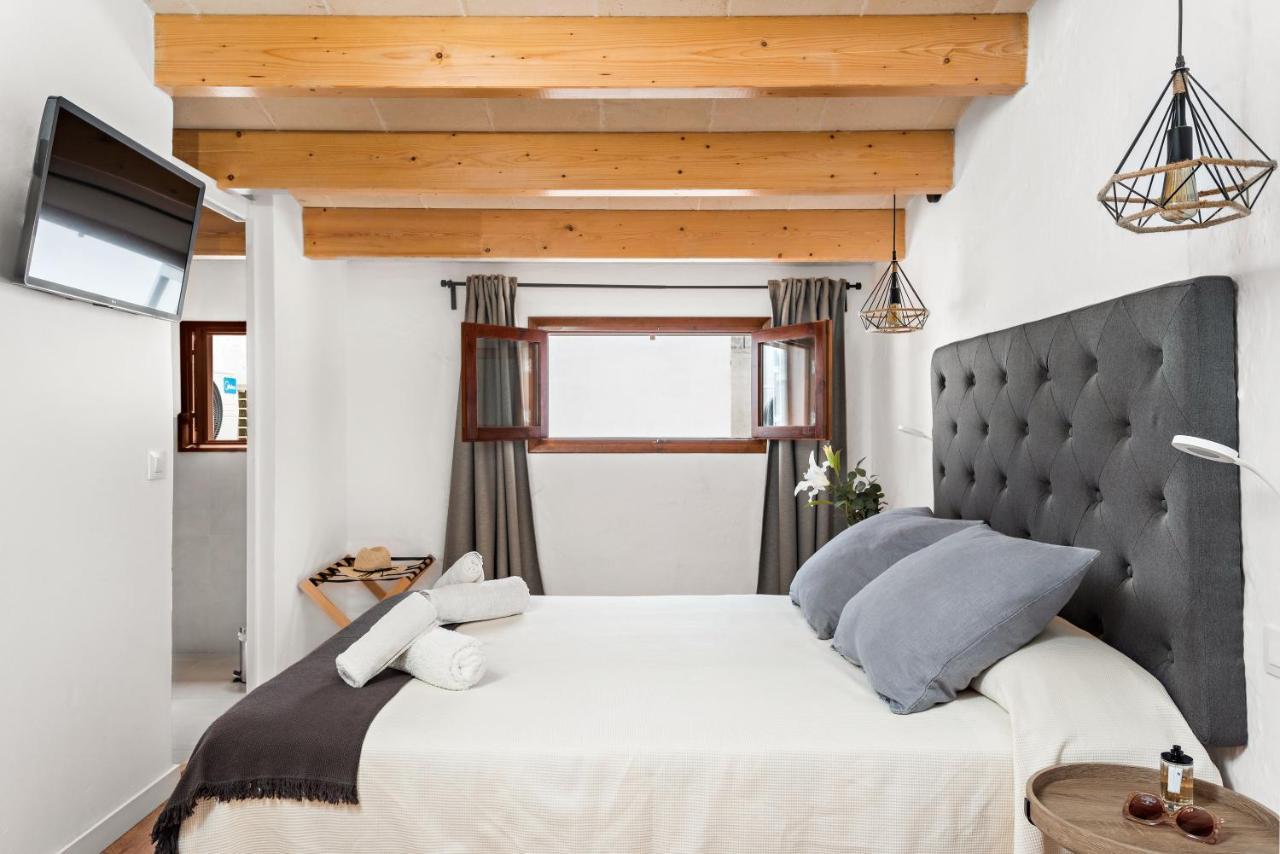 Hotel Boutique Ses 5 Claus Ciutadella  Exteriör bild